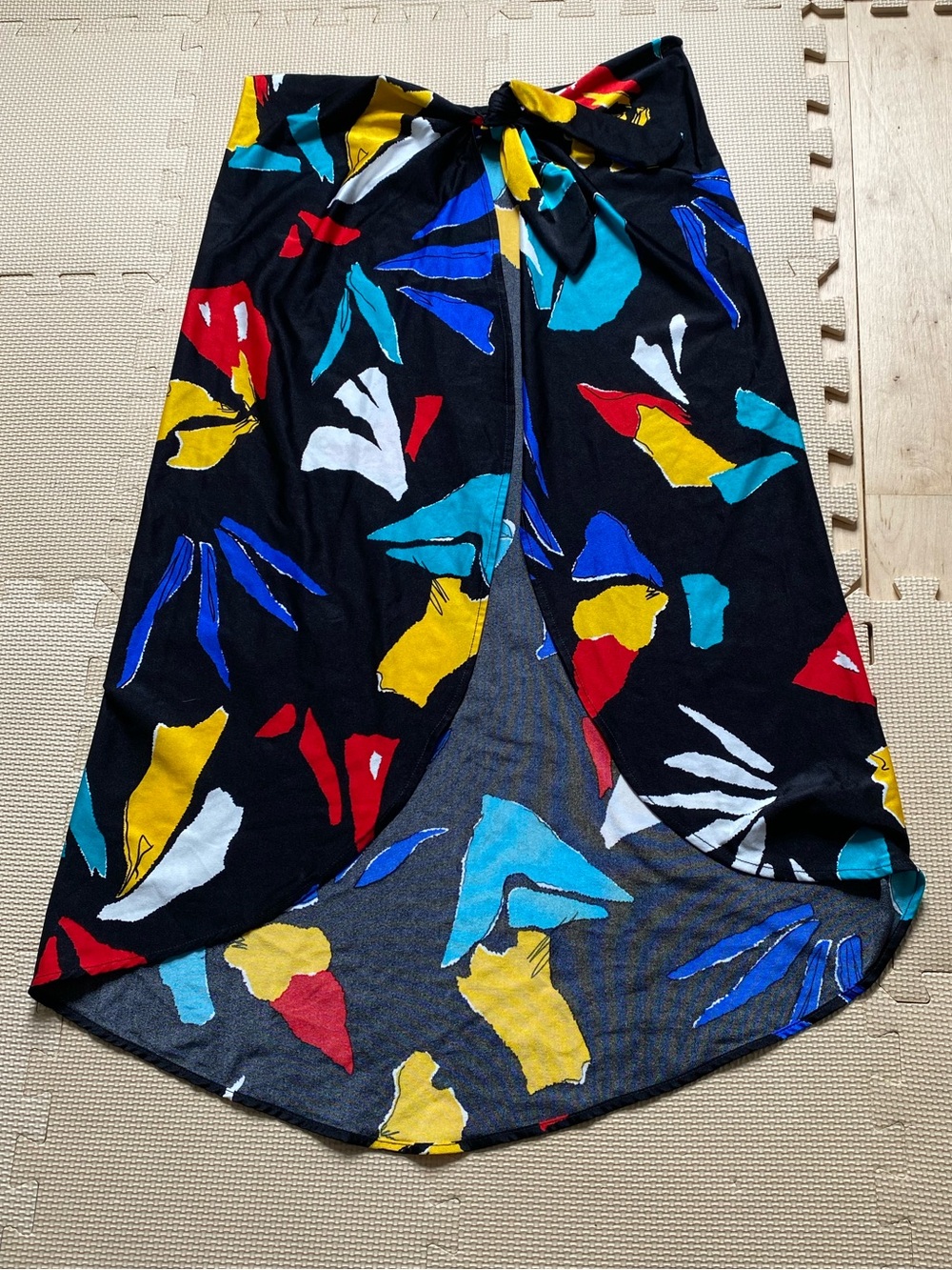 L’Oudine Vintage Black Abstract Print Tie-Waist Skirt Coverup One Size